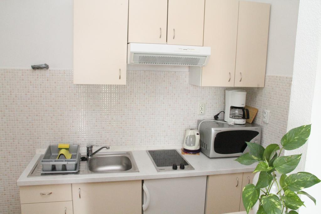 Milic Apartments Makarska Kamer foto