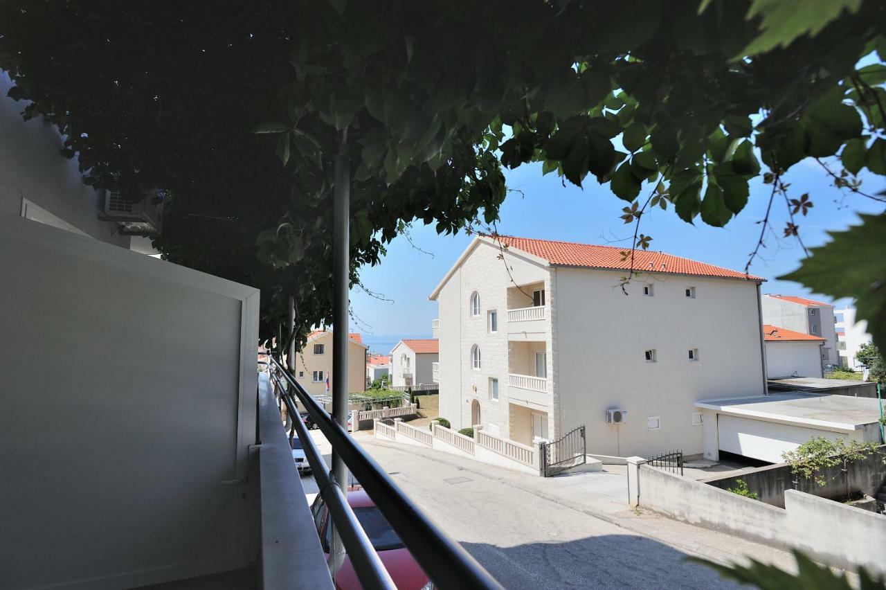 Milic Apartments Makarska Buitenkant foto