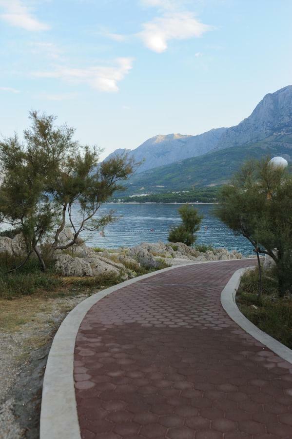 Milic Apartments Makarska Buitenkant foto