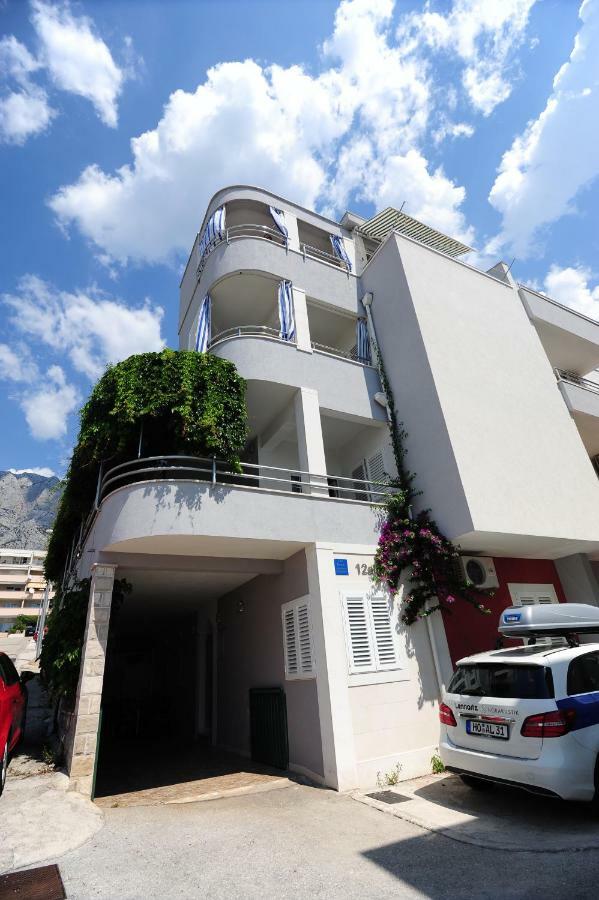 Milic Apartments Makarska Buitenkant foto